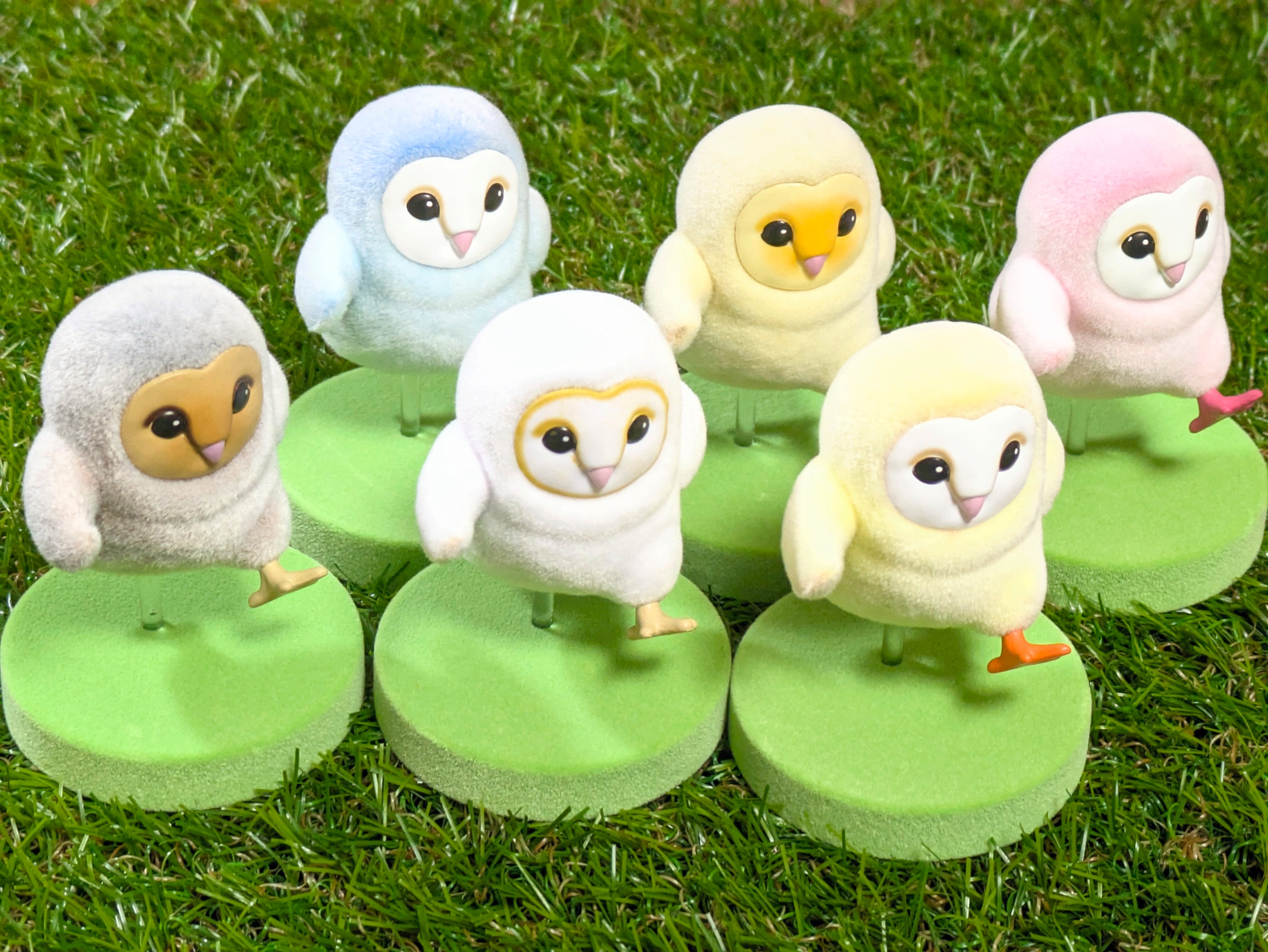 Qualia capsule toys cute Runni - огляд і ціна Office Furniture Table